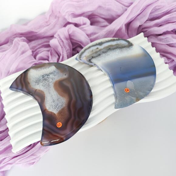 Large Druzy Agate Flat Moon Crystal Carving - Picture 6 of 9